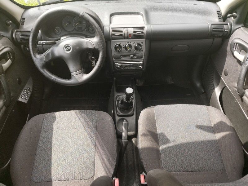 Chevrolet CLASSIC LIFE 1.0 2008 GRASSI VEÍCULOS LAJEADO / Carros no Vale