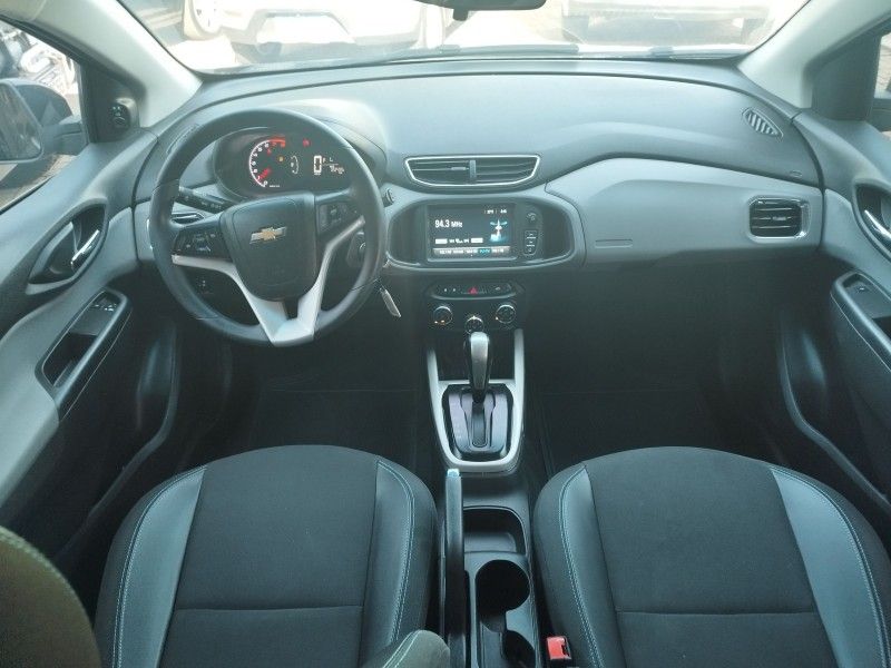 Chevrolet ONIX LT 1.4 2019 GRASSI VEÍCULOS LAJEADO / Carros no Vale