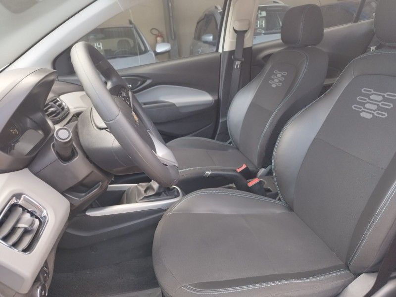 Chevrolet ONIX LT 1.4 2019 GRASSI VEÍCULOS LAJEADO / Carros no Vale