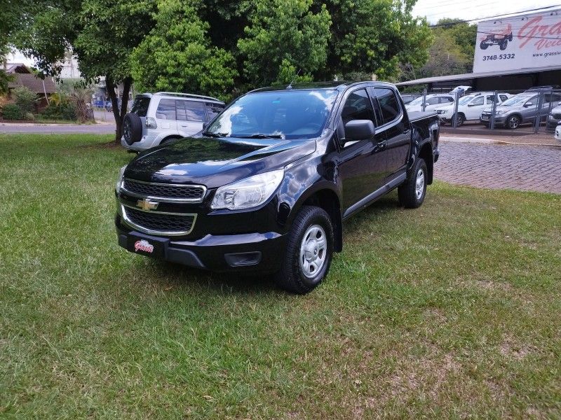 Chevrolet S10 LS 2.8 TDI 2015 GRASSI VEÍCULOS LAJEADO / Carros no Vale