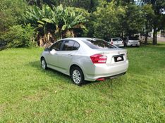 Honda CITY LX 2013 GRASSI VEÍCULOS LAJEADO / Carros no Vale