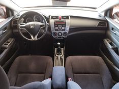 Honda CITY LX 2013 GRASSI VEÍCULOS LAJEADO / Carros no Vale