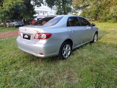 Toyota COROLLA XEi 2.0 2013 GRASSI VEÍCULOS LAJEADO / Carros no Vale