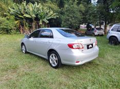 Toyota COROLLA XEi 2.0 2013 GRASSI VEÍCULOS LAJEADO / Carros no Vale