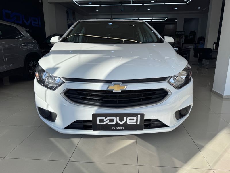 Chevrolet Onix 1.0 Lt 2017/2018 COVEL VEICULOS ENCANTADO / Carros no Vale