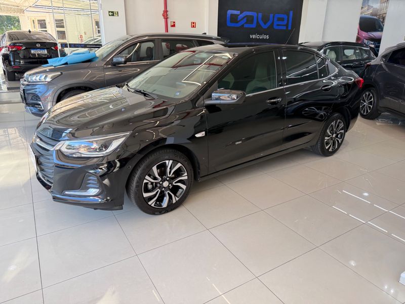 Chevrolet Onix Plus 1.0t Premier 2 2022/2023 COVEL VEICULOS ENCANTADO / Carros no Vale