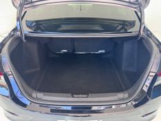 Chevrolet Onix Plus 1.0t Premier 2 2022/2023 COVEL VEICULOS ENCANTADO / Carros no Vale