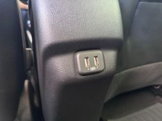 Chevrolet Onix Plus 1.0t Premier 2 2022/2023 COVEL VEICULOS ENCANTADO / Carros no Vale