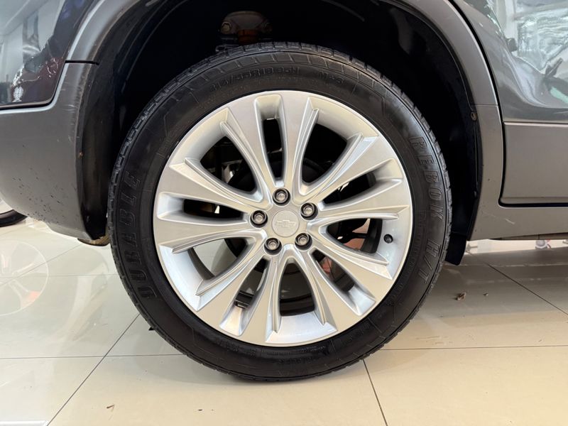 Chevrolet Tracker Ltz 1.4 2016/2017 COVEL VEICULOS ENCANTADO / Carros no Vale