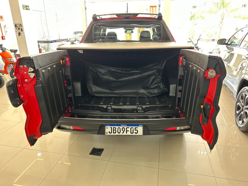Fiat Toro 1.3 Turbo 270 Volcano At6 2022/2023 COVEL VEICULOS ENCANTADO / Carros no Vale