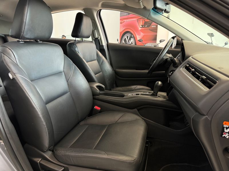 Honda Hr-v Exl 1.8 Flexone 16v 2015/2016 COVEL VEICULOS ENCANTADO / Carros no Vale