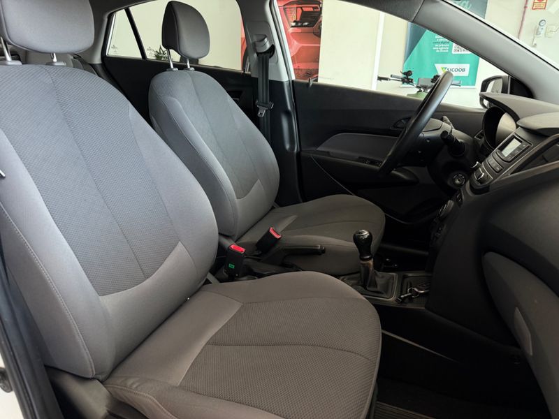 Hyundai Hb20s 1.0m Comf 2017/2018 COVEL VEICULOS ENCANTADO / Carros no Vale