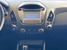 Hyundai Ix35 2.0 Launching Edition 16v 2015/2016 COVEL VEICULOS ENCANTADO / Carros no Vale