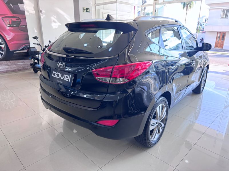 Hyundai Ix35 2.0 Launching Edition 16v 2015/2016 COVEL VEICULOS ENCANTADO / Carros no Vale