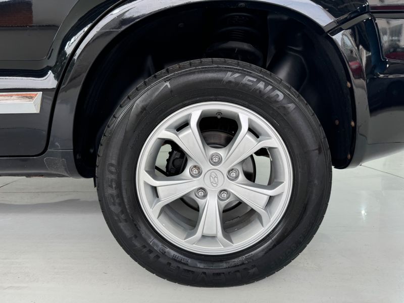 Hyundai Tucson Glsb 2013/2014 COVEL VEICULOS ENCANTADO / Carros no Vale