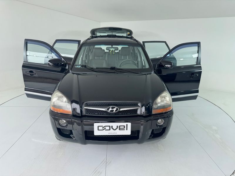 Hyundai Tucson Glsb 2013/2014 COVEL VEICULOS ENCANTADO / Carros no Vale