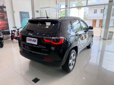 Jeep Compass 2.0 16v Sport 2017/2017 COVEL VEICULOS ENCANTADO / Carros no Vale