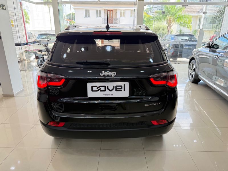Jeep Compass 2.0 16v Sport 2017/2017 COVEL VEICULOS ENCANTADO / Carros no Vale
