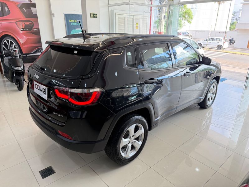 Jeep Compass 2.0 16v Sport 2017/2017 COVEL VEICULOS ENCANTADO / Carros no Vale