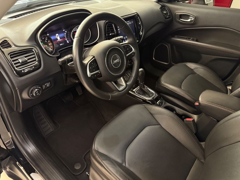Jeep Compass Limited 2.0 4×4 16v 2019/2020 COVEL VEICULOS ENCANTADO / Carros no Vale