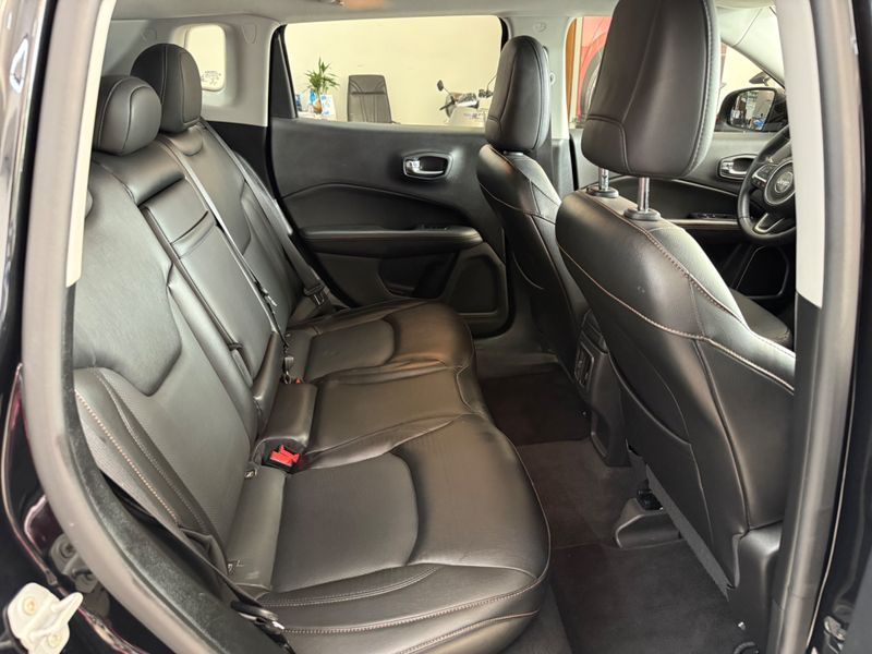 Jeep Compass Limited 2.0 4×4 16v 2019/2020 COVEL VEICULOS ENCANTADO / Carros no Vale