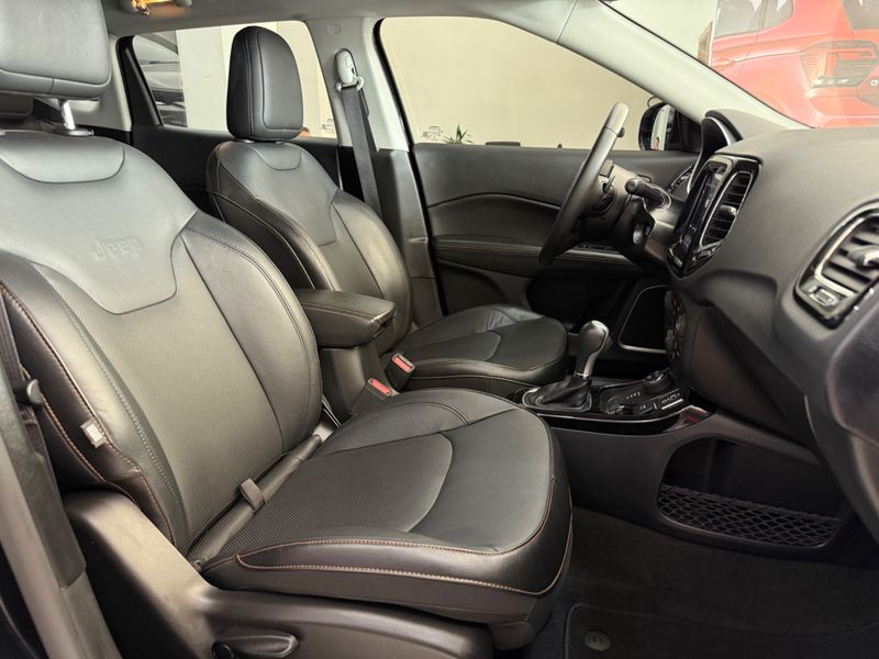 Jeep Compass Limited 2.0 4×4 16v 2019/2020 COVEL VEICULOS ENCANTADO / Carros no Vale
