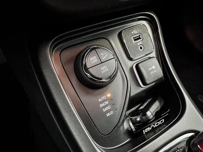 Jeep Compass Serie S 2.0 Turbo 4×4 At9 2020/2021 COVEL VEICULOS ENCANTADO / Carros no Vale