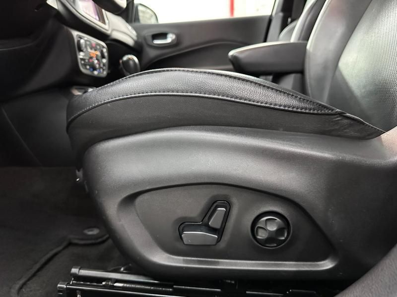 Jeep Compass Serie S 2.0 Turbo 4×4 At9 2020/2021 COVEL VEICULOS ENCANTADO / Carros no Vale