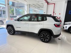 Jeep Compass Trailhawk 2.0 16v 4×4 2020/2021 COVEL VEICULOS ENCANTADO / Carros no Vale