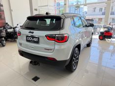 Jeep Compass Trailhawk 2.0 16v 4×4 2020/2021 COVEL VEICULOS ENCANTADO / Carros no Vale