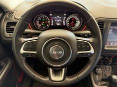Jeep Compass Trailhawk 2.0 16v 4×4 2020/2021 COVEL VEICULOS ENCANTADO / Carros no Vale
