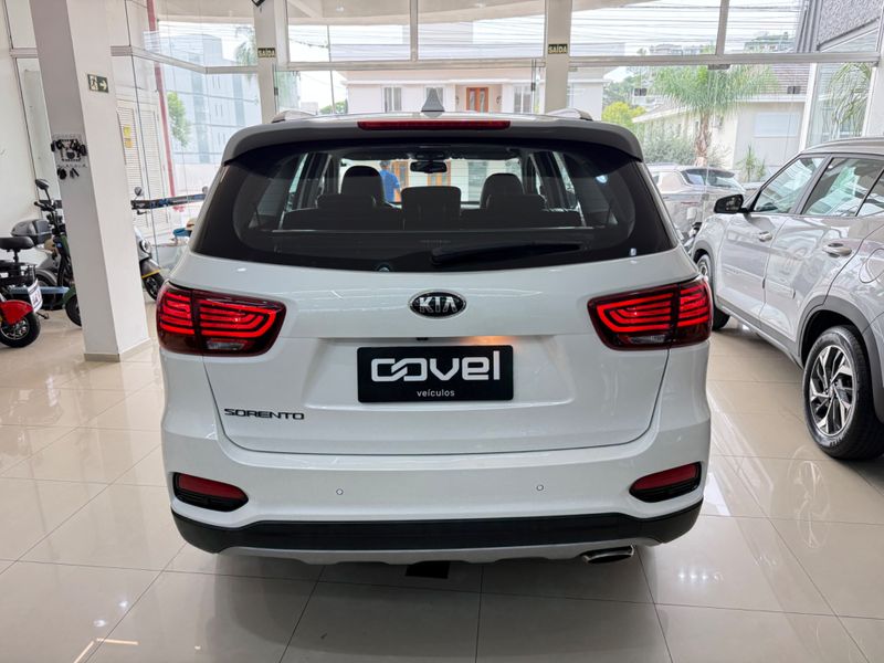 Kia Sorento Ex 4×2 2.4 16v 2018/2019 COVEL VEICULOS ENCANTADO / Carros no Vale