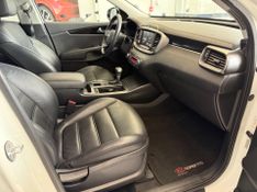 Kia Sorento Ex 4×2 2.4 16v 2018/2019 COVEL VEICULOS ENCANTADO / Carros no Vale