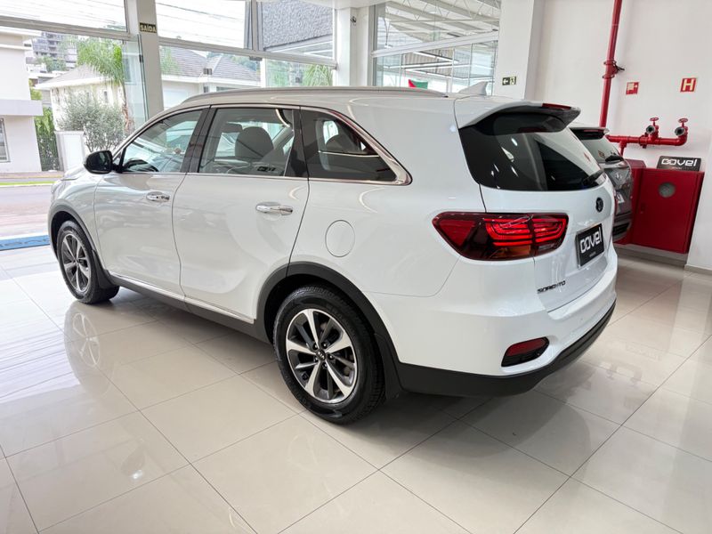 Kia Sorento Ex 4×2 2.4 16v 2018/2019 COVEL VEICULOS ENCANTADO / Carros no Vale