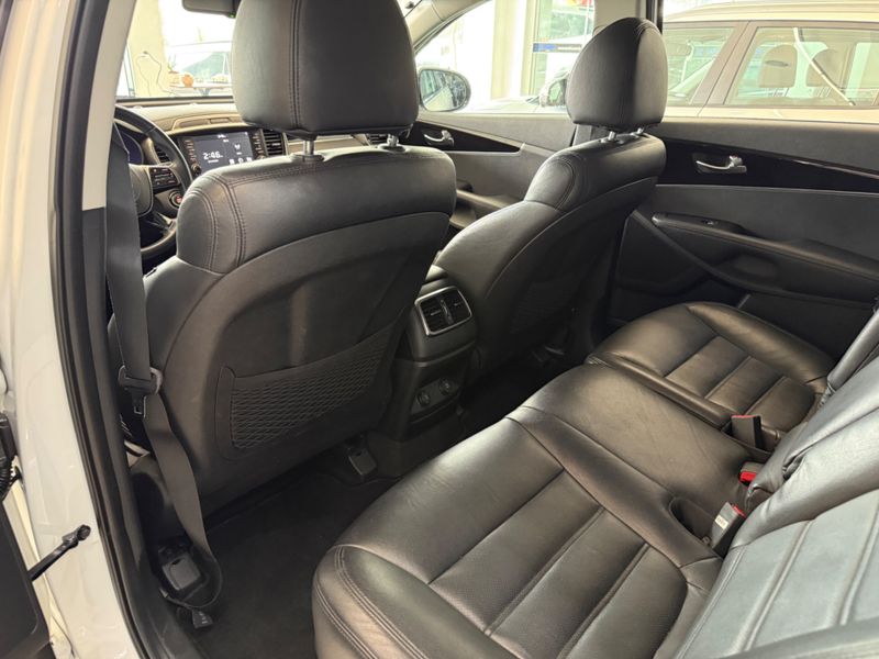 Kia Sorento Ex 4×2 2.4 16v 2018/2019 COVEL VEICULOS ENCANTADO / Carros no Vale
