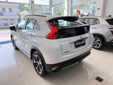 Mitsubishi Eclipse Cross Hpe 1.5 16v 165cv 2021/2022 COVEL VEICULOS ENCANTADO / Carros no Vale