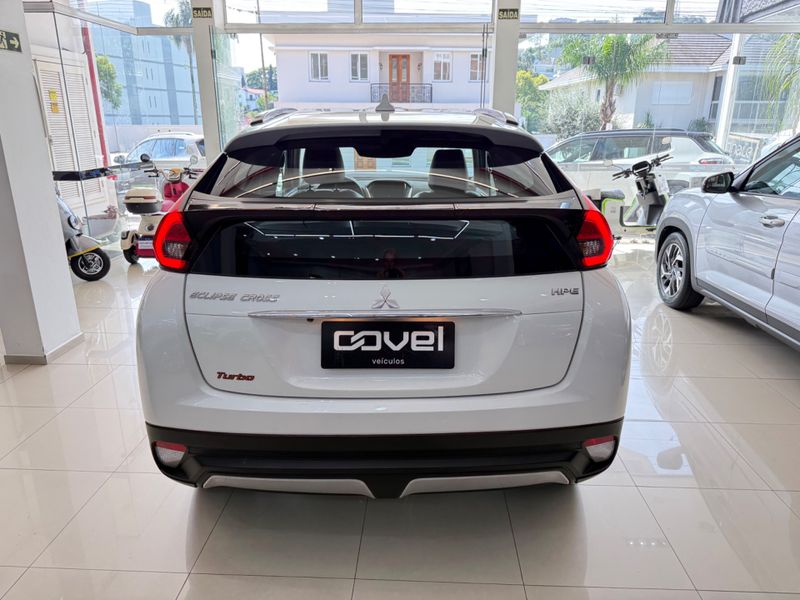Mitsubishi Eclipse Cross Hpe 1.5 16v 165cv 2021/2022 COVEL VEICULOS ENCANTADO / Carros no Vale
