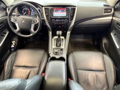 Mitsubishi Pajero Sport Hpe 2.4 4×4 2019/2020 COVEL VEICULOS ENCANTADO / Carros no Vale