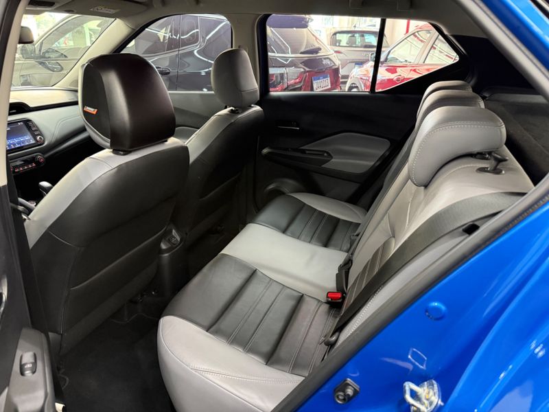 Nissan Kicks Exclusive 1.6 16v 2021/2022 COVEL VEICULOS ENCANTADO / Carros no Vale