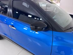 Nissan Kicks Exclusive 1.6 16v 2021/2022 COVEL VEICULOS ENCANTADO / Carros no Vale