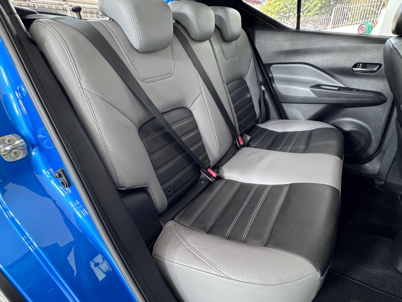 Nissan Kicks Exclusive 1.6 16v 2021/2022 COVEL VEICULOS ENCANTADO / Carros no Vale