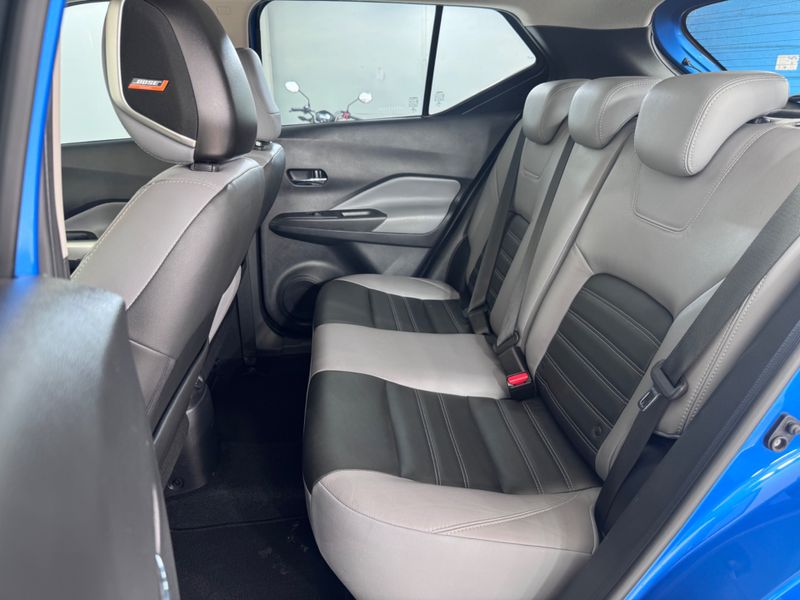 Nissan Kicks Exclusive 1.6 16v 2021/2022 COVEL VEICULOS ENCANTADO / Carros no Vale