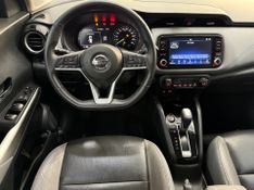 Nissan Kicks Exclusive 1.6 16v 2021/2022 COVEL VEICULOS ENCANTADO / Carros no Vale