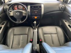 Nissan Livina 2013/2014 COVEL VEICULOS ENCANTADO / Carros no Vale