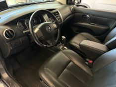 Nissan Livina 2013/2014 COVEL VEICULOS ENCANTADO / Carros no Vale