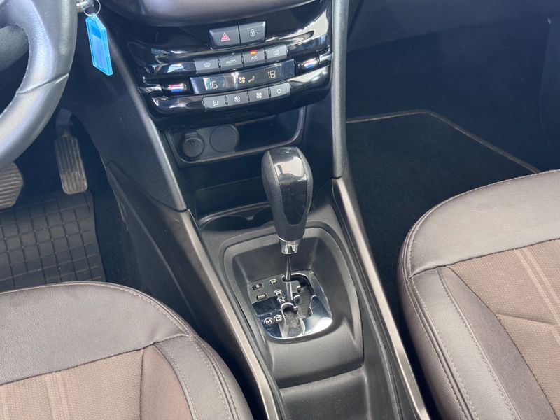 Peugeot 2008 Crossway 1.6 16v 2018/2019 COVEL VEICULOS ENCANTADO / Carros no Vale