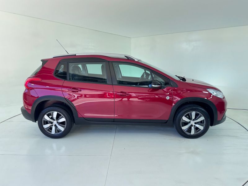 Peugeot 2008 Crossway 1.6 16v 2018/2019 COVEL VEICULOS ENCANTADO / Carros no Vale