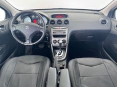 Peugeot 408 Allure 2.0 16v 2011/2012 COVEL VEICULOS ENCANTADO / Carros no Vale