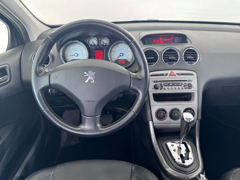 Peugeot 408 Allure 2.0 16v 2011/2012 COVEL VEICULOS ENCANTADO / Carros no Vale