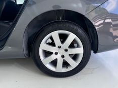 Peugeot 408 Allure 2.0 16v 2011/2012 COVEL VEICULOS ENCANTADO / Carros no Vale